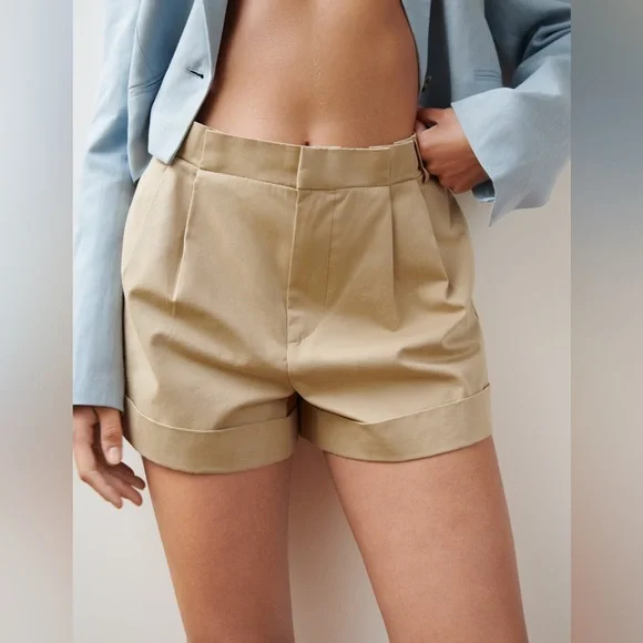 ボトムスその他 MVP WARDROBE Cotton shorts with darts MVP WARDROBE Shorts for Women | Online Sale up to 50% off | Lyst